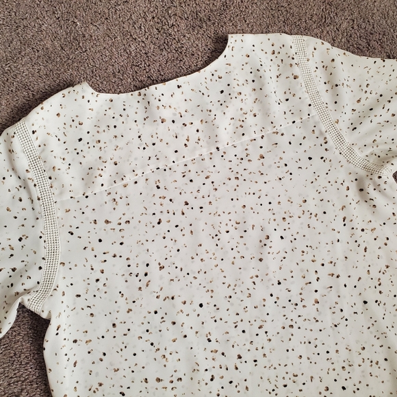 Apt 9 Ruffle top, large - Picture 9 of 12